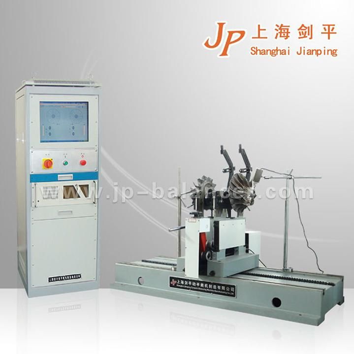 Balancing Machine for Roller Rotor