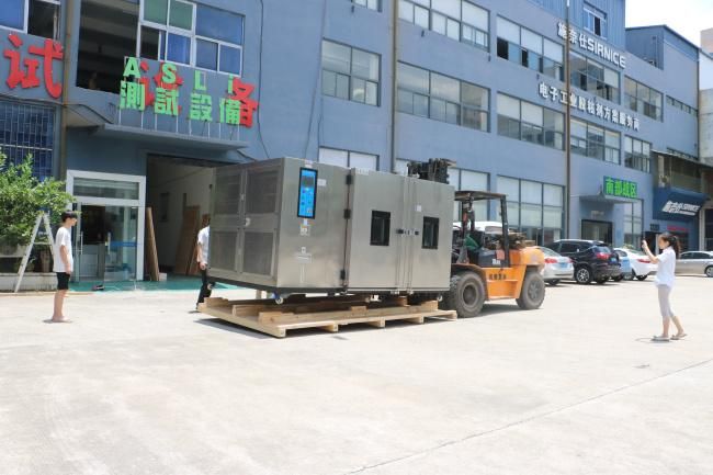 Rapid - Rate Thermal Temperature Cycling Chamber for Test Requiring Quick Changes