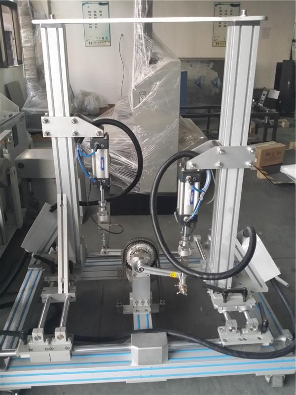 En Standard Bicycle Crank Dynamic Fatigue Testing Machine